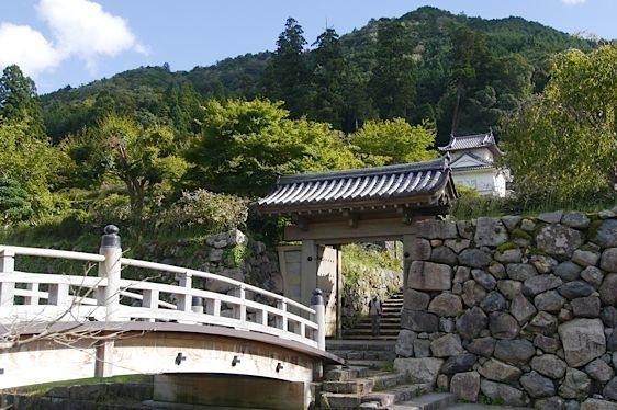 Izushi18.jpg