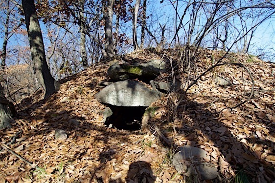 File:Kanaiyama3.jpg
