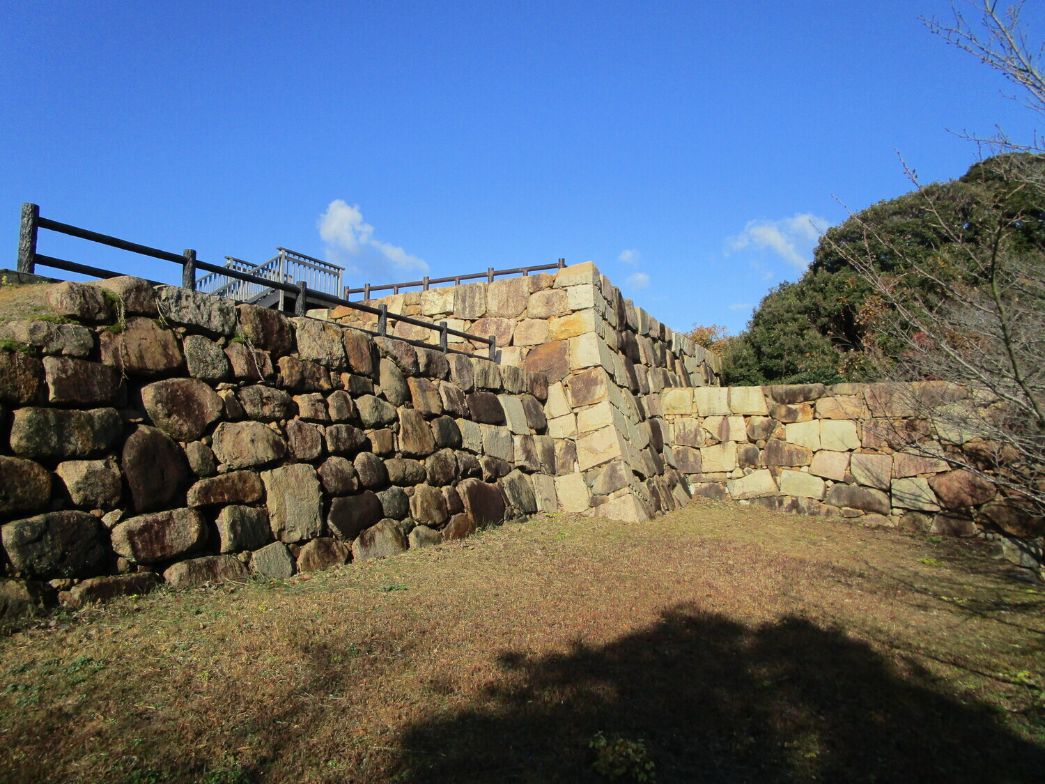 Kushizakijō01.JPG