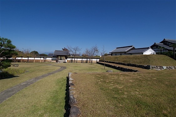 File:Obatajinya28.jpg