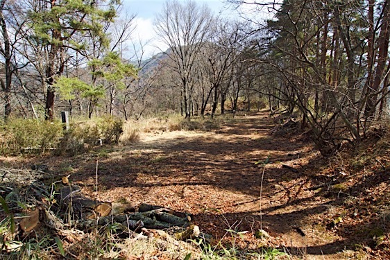 File:Yogaisan22.jpg
