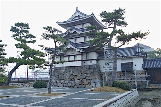 Takamatsu1.jpg