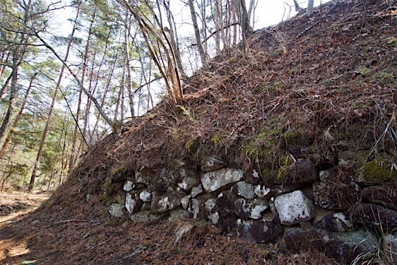 File:Yogaisan31.jpg