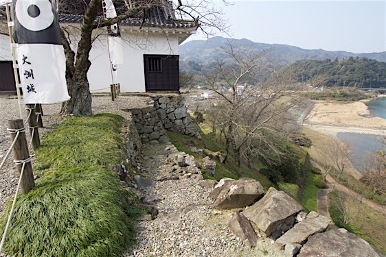 File:Ozu11.jpg