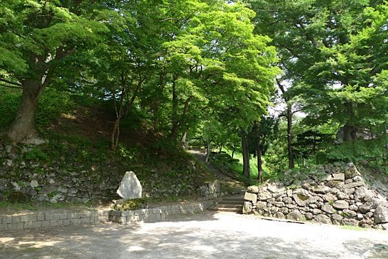 Inawashiro12.jpg