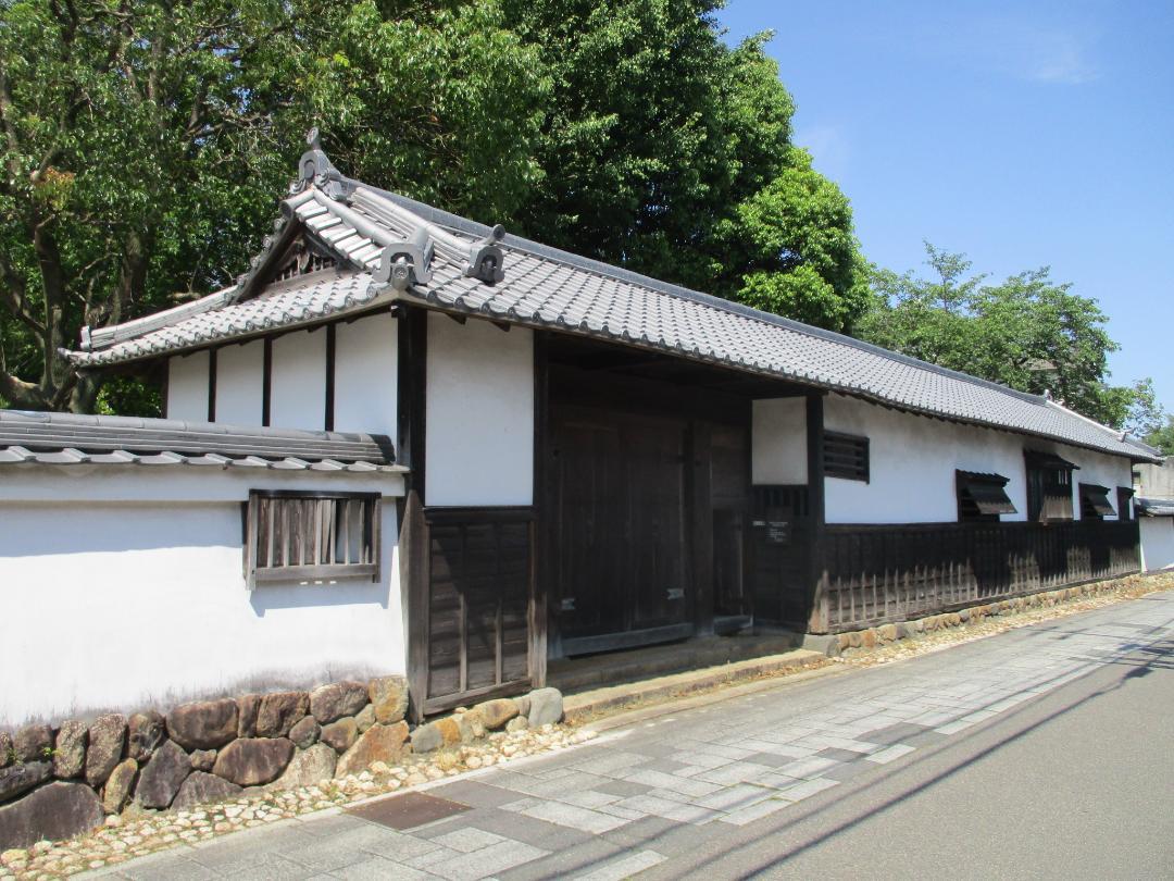 IseKameyamajouKatouBukeyashiki (3).jpg