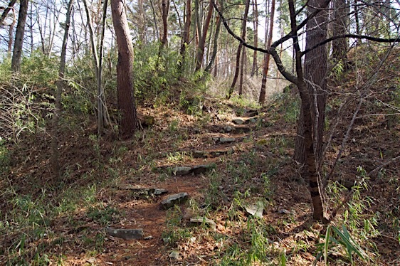File:Yogaisan10.jpg
