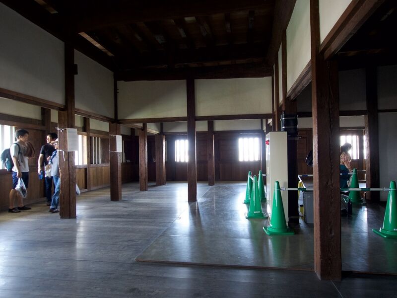 File:Nagoya nw yagura9.jpg
