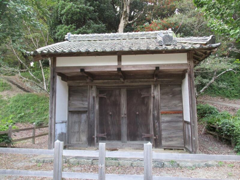 File:TamarujouFujimimon001.jpg