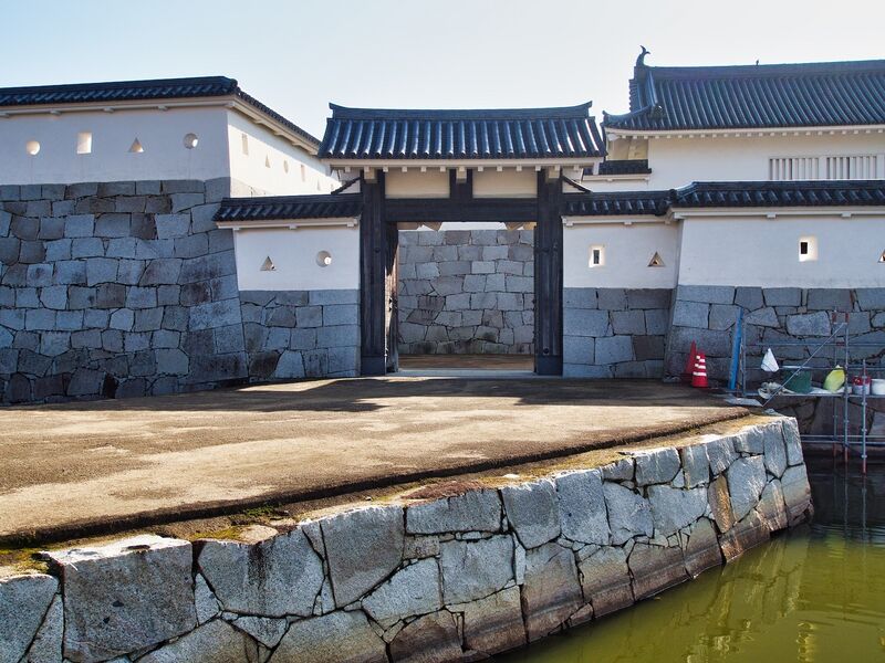File:Ako65.jpg