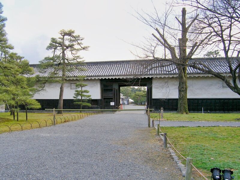 File:Nijo15.jpg