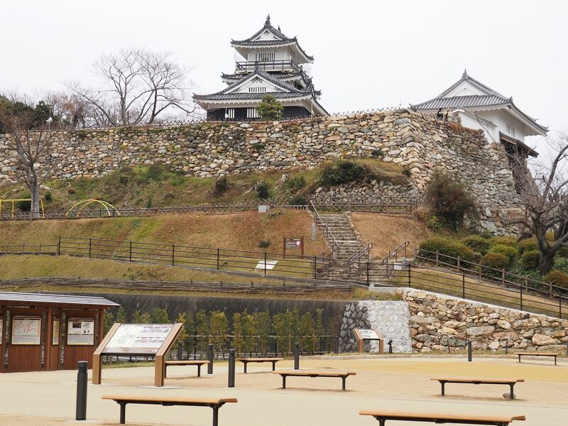 File:Hamamatsu41.jpg