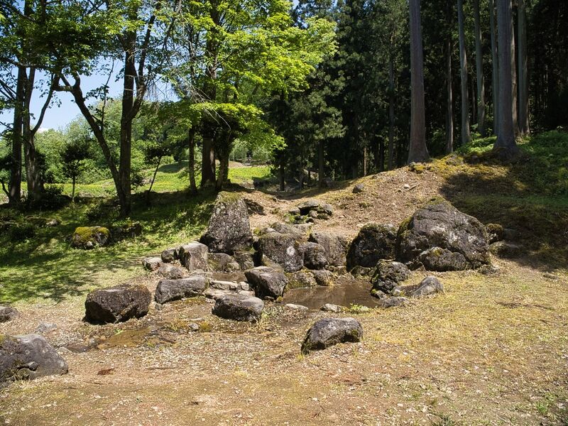 File:Ichijodani-asakura-suwa2.jpg