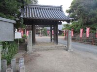 KiyosumonMantokuji001.jpg