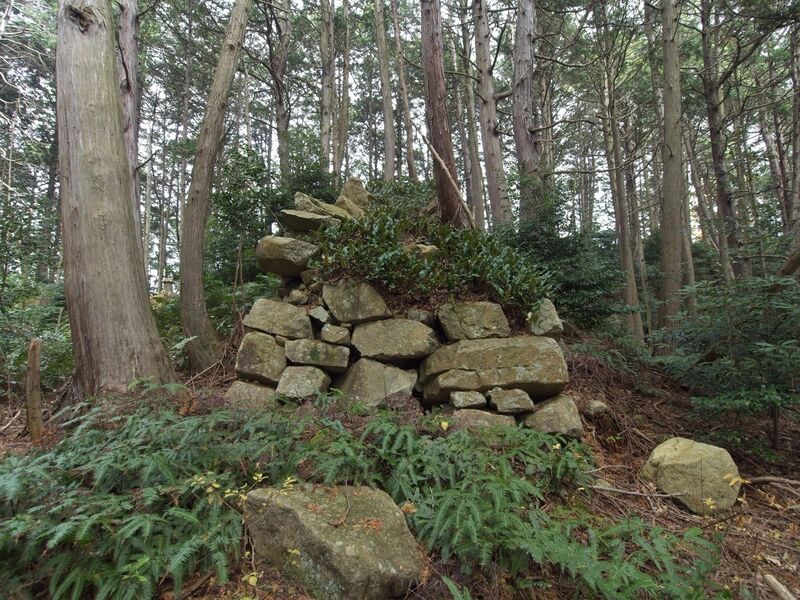File:Azuchi east52.jpg