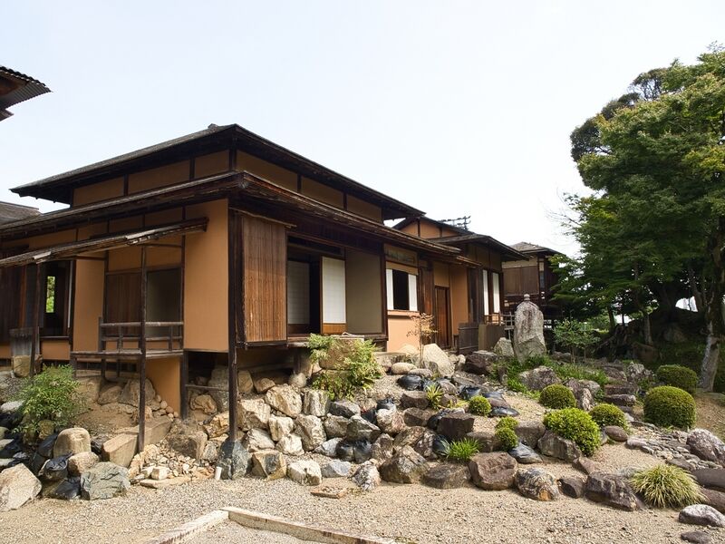 File:Hikonekeyaki22.jpg
