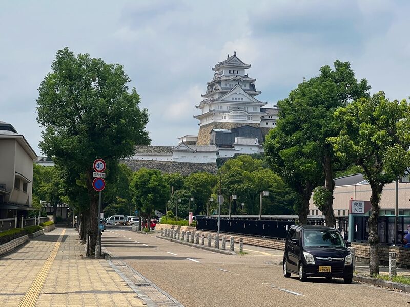 File:Himejimiddlemoat19.jpg