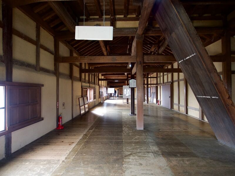 File:Hikone20.jpg