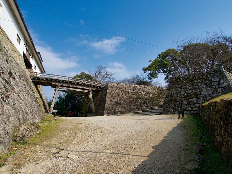 File:Hikone13.jpg
