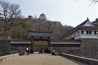 Marugame75.jpg