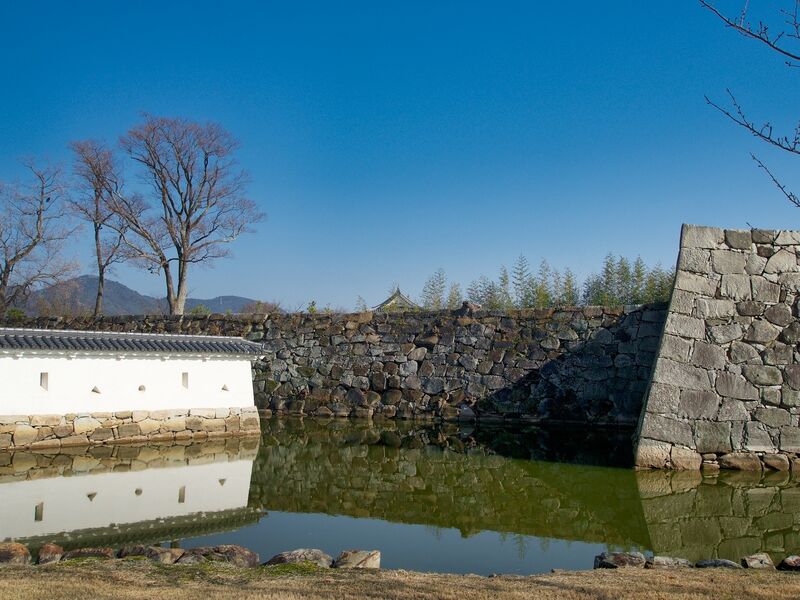 File:Ako63.jpg