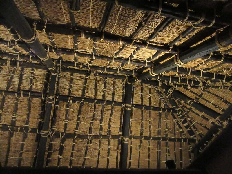 File:HirosakijouIwadaBukeyashiki7.jpg