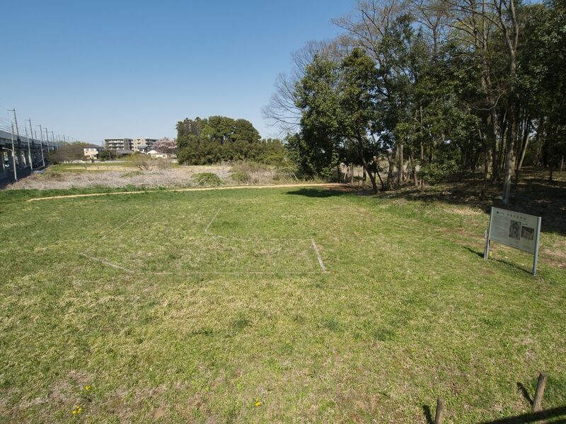File:Inayashiki1.jpg