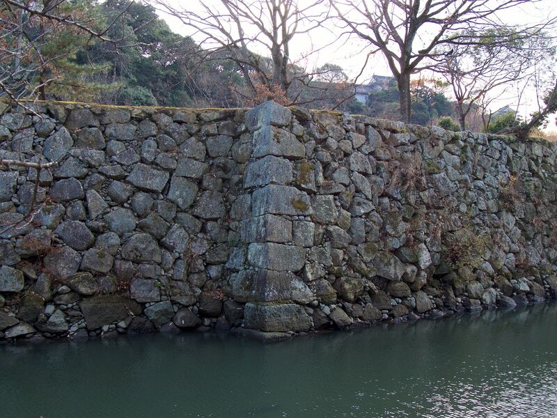 File:Himeji216.jpg