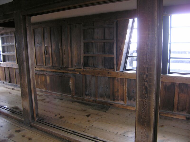 File:Hikone101.jpg
