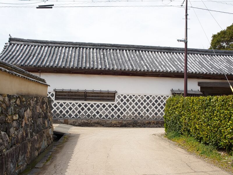 File:Hagikuchiba16.jpg