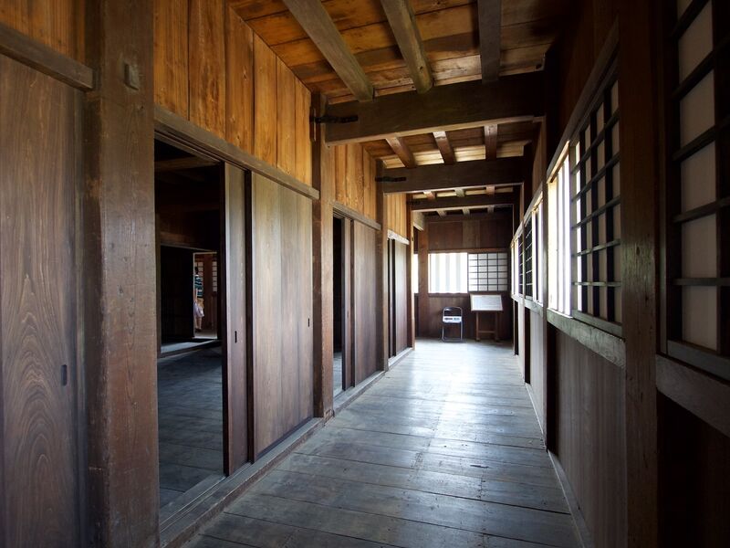 File:Nagoya sw yagura2.jpg