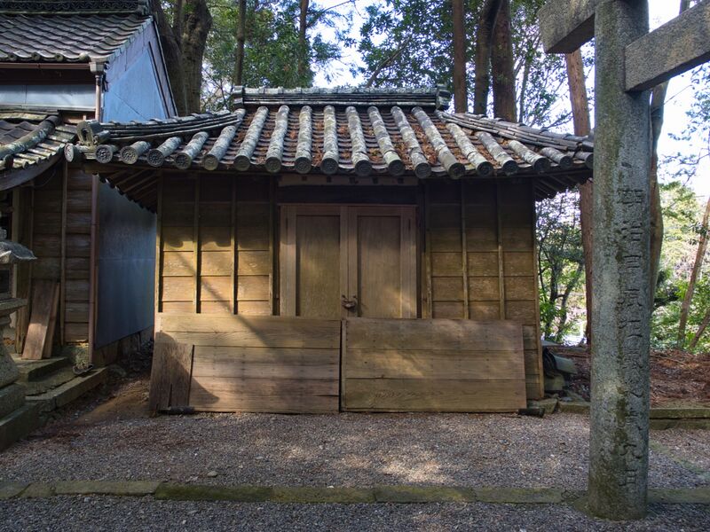 File:Tamarujinja 4.jpg