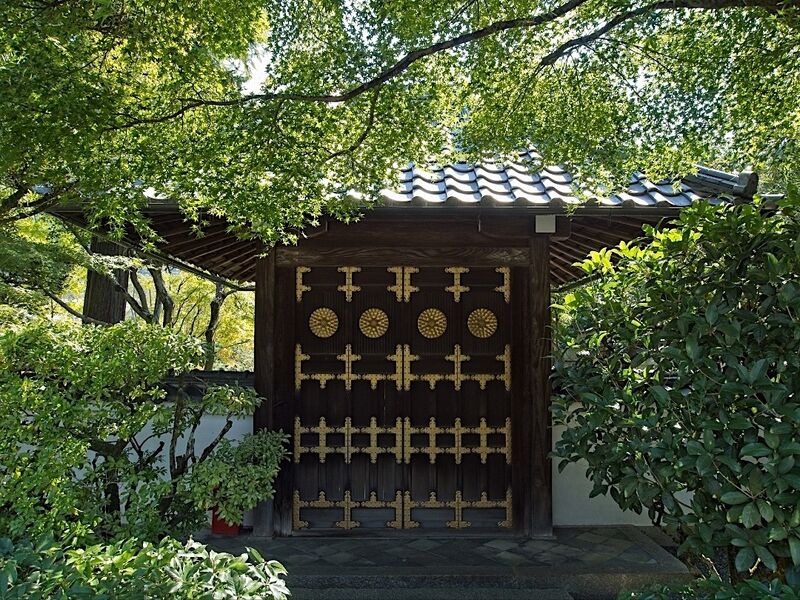File:Fushimiakazumon2.jpg