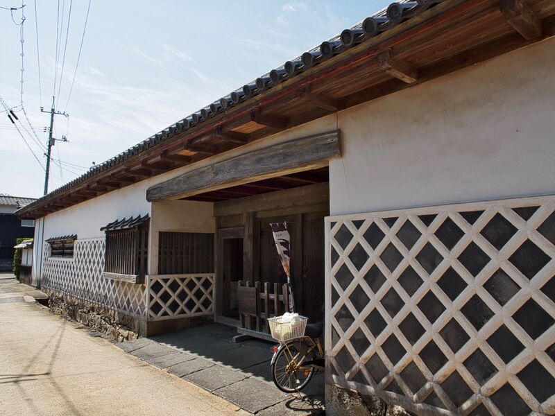 File:Hagikuchiba1.jpg