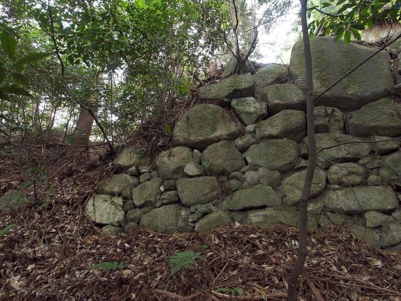 File:Azuchi east25.jpg
