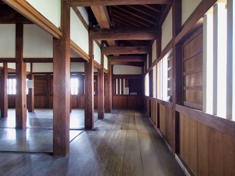 File:Nagoya nw yagura5.jpg