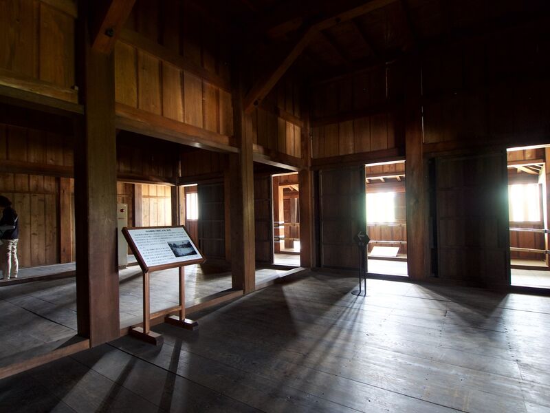 File:Nagoya sw yagura11.jpg
