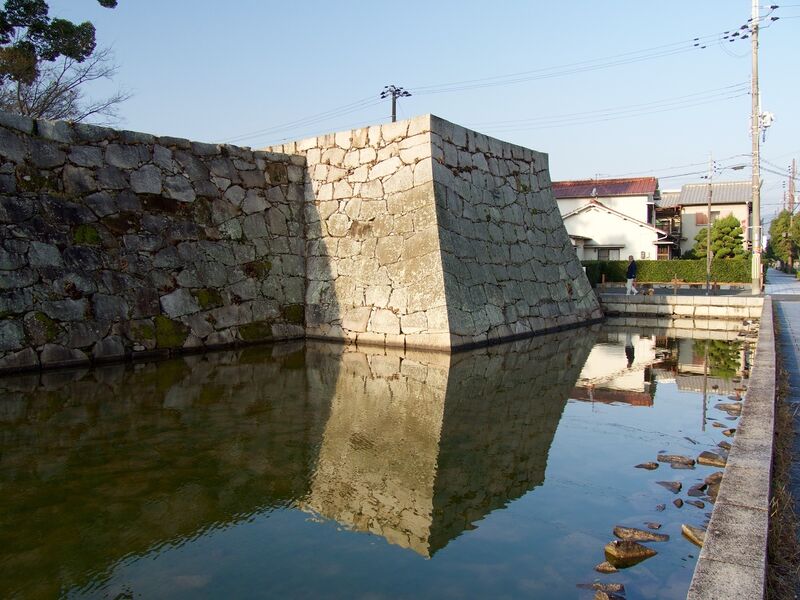 File:Ako7.jpg