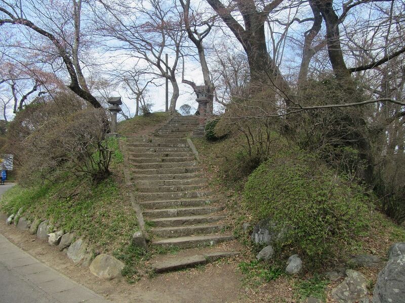 File:Tanagura8.jpg