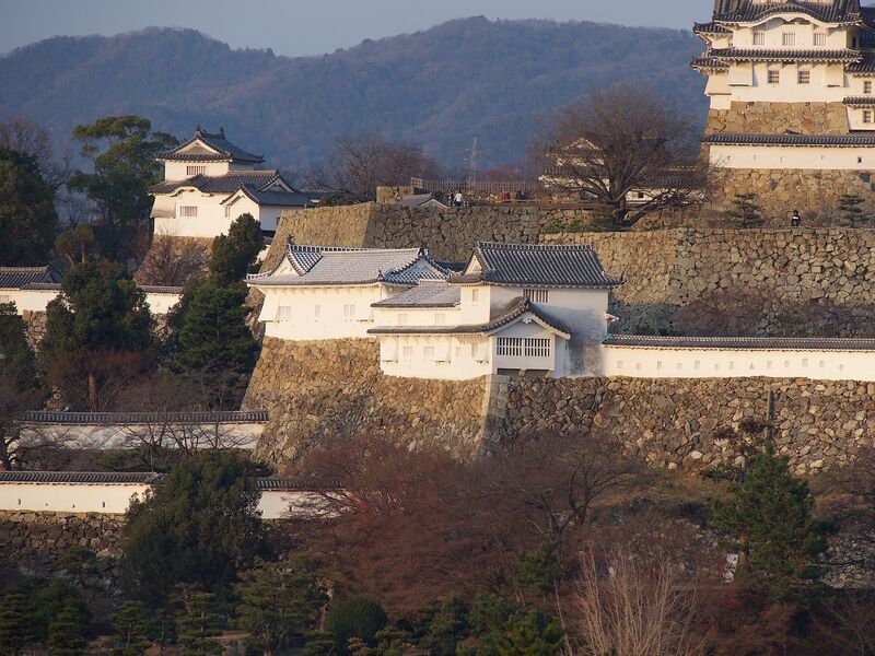 File:Himeji612.jpg