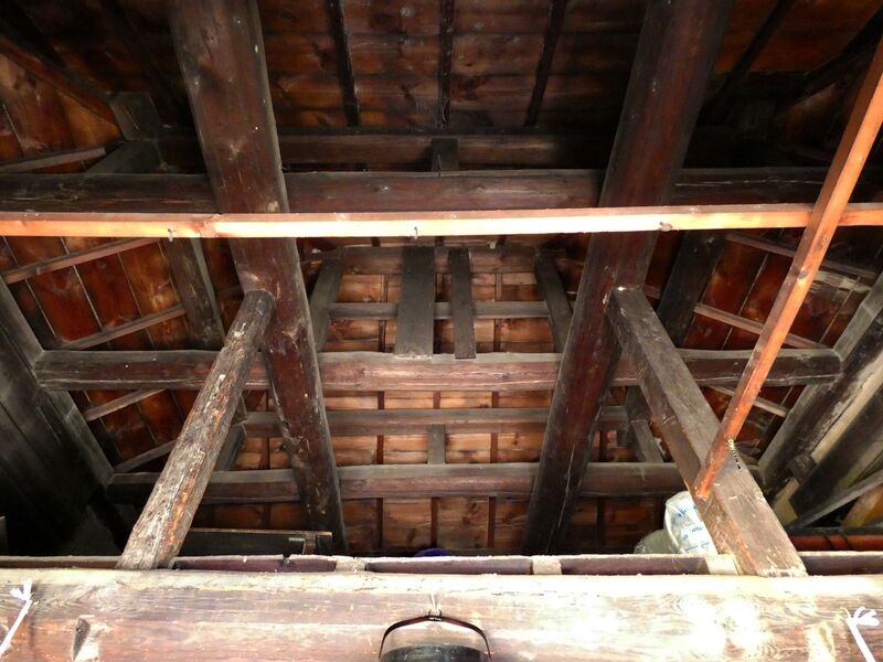File:Zeze Castle 305B Relocated Storehouse.jpg
