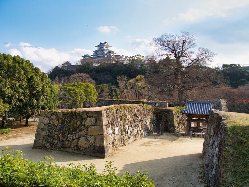 File:Himeji218.jpg