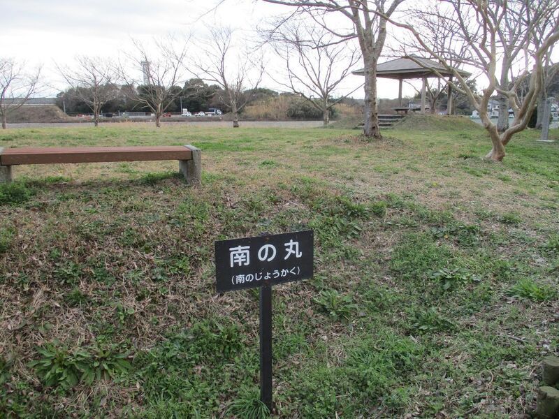 File:TohtoumiKunojou (54).jpg