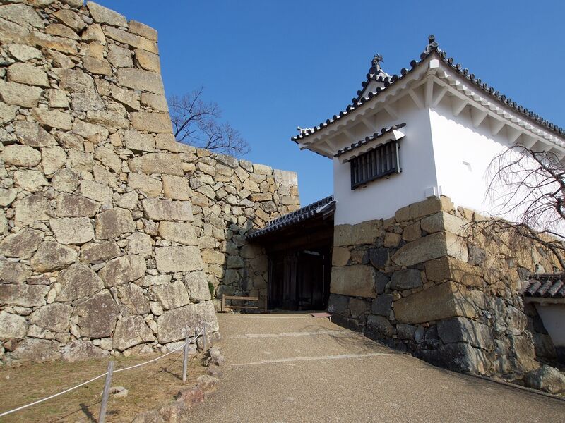 File:Himeji12.jpg