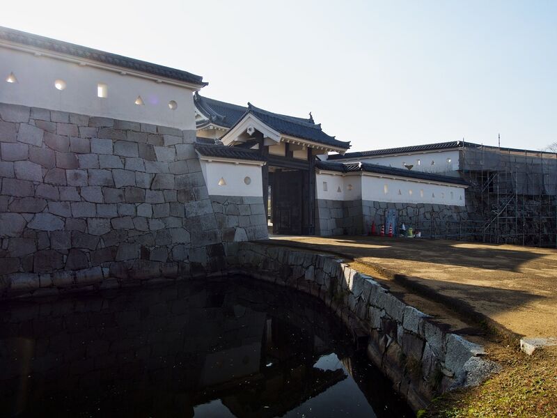 File:Ako42.jpg