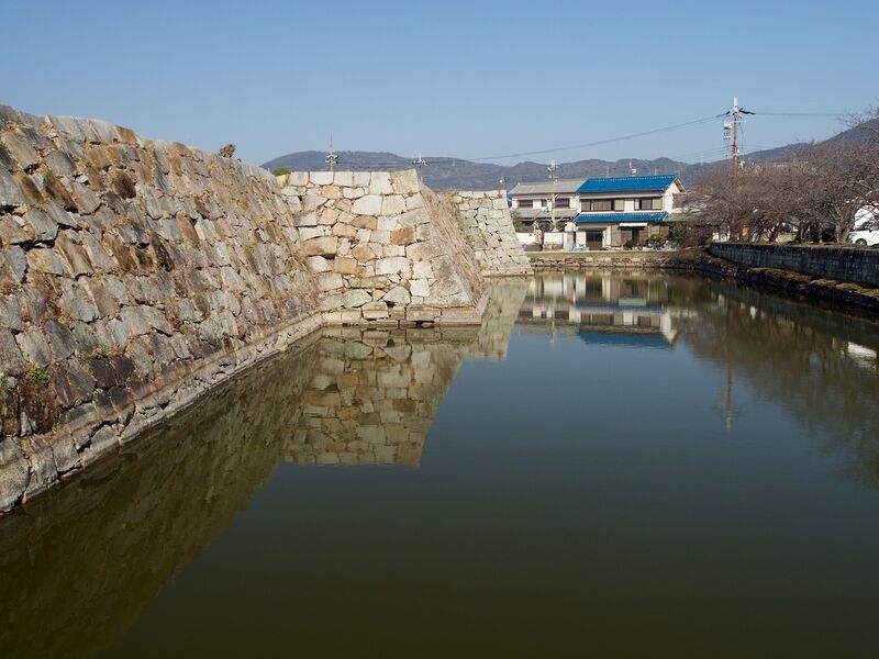 File:Ako67.jpg