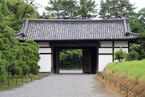 Momoyama Gate