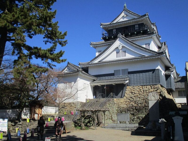 File:OkazakijouNoMatsuART.jpg