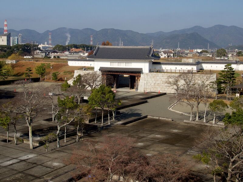File:Ako51.jpg