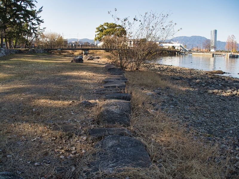 File:Zezelake13.jpg